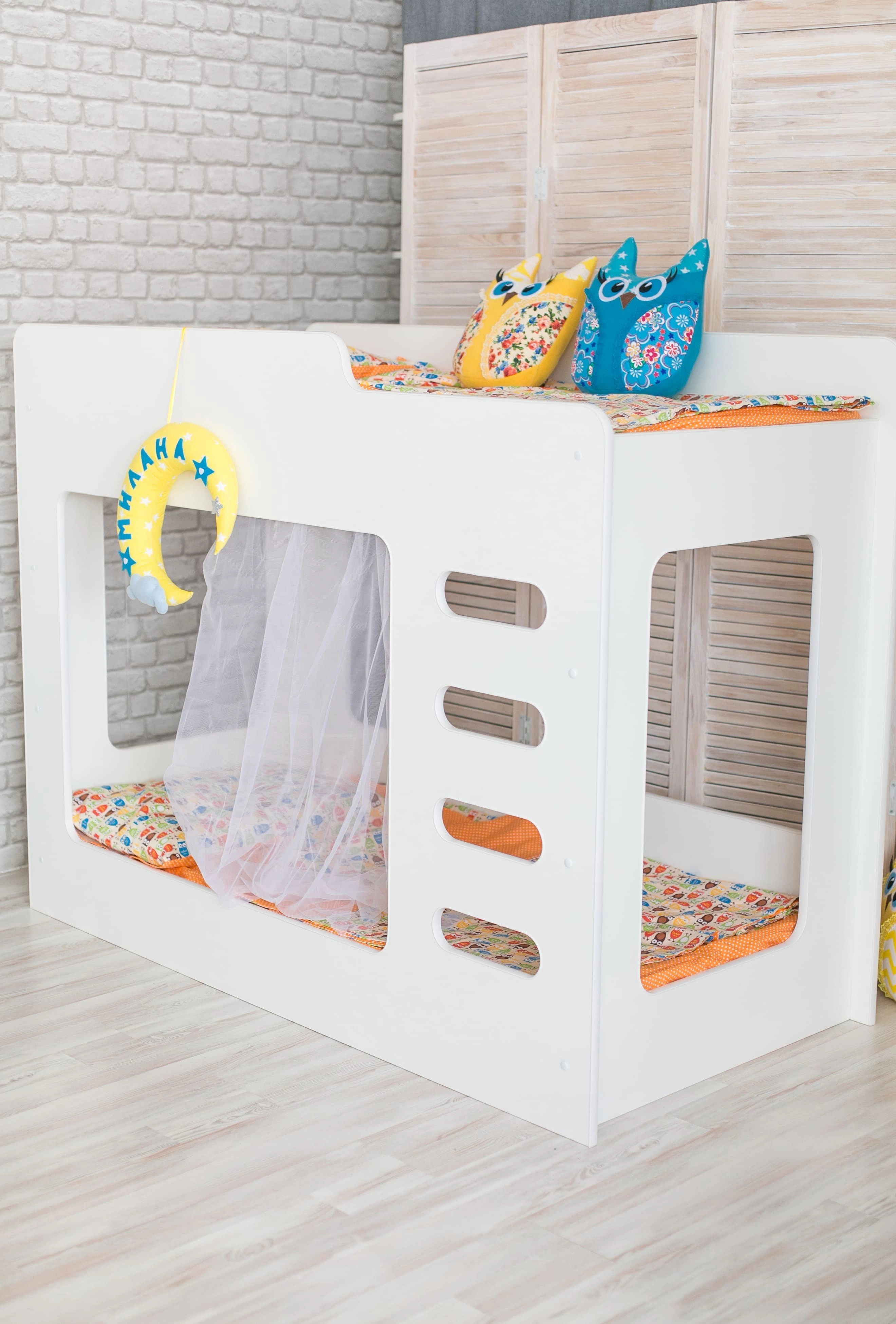 Кровать 2-х Ярусная Белая или Розовая (Ш-1740 × В-1330 × Г-832 мм)