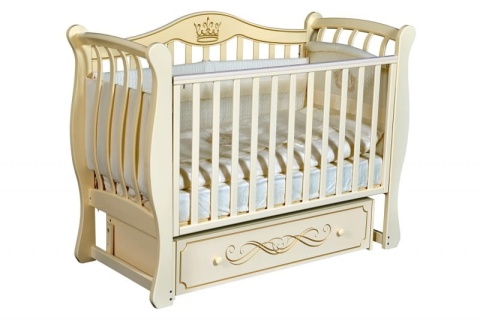 Кроватка "Luiza 333" с декоративной резьбой